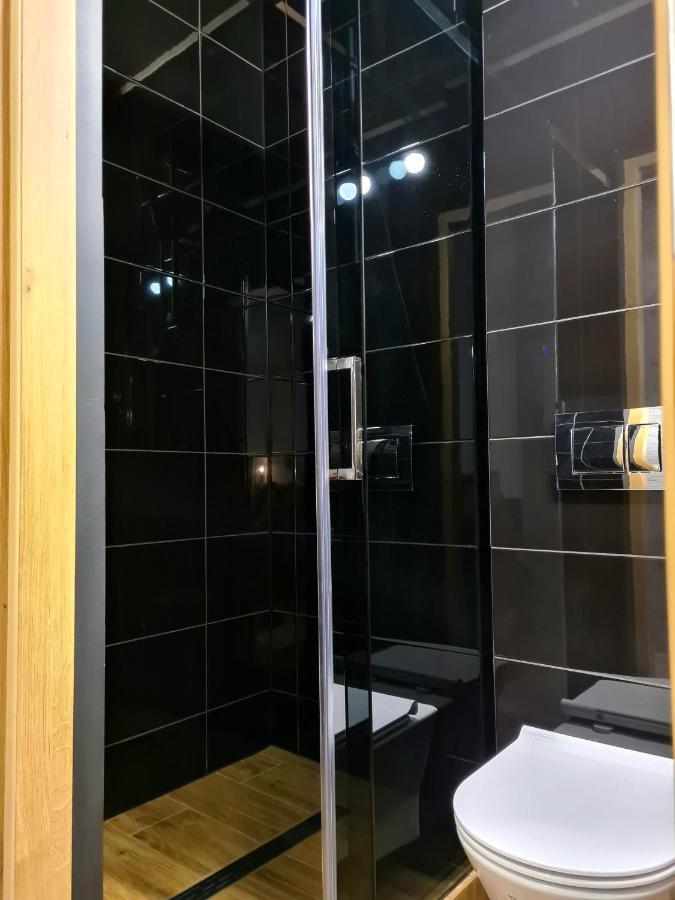Apartament Walbrzych / Piaskowa Gora Bagian luar foto