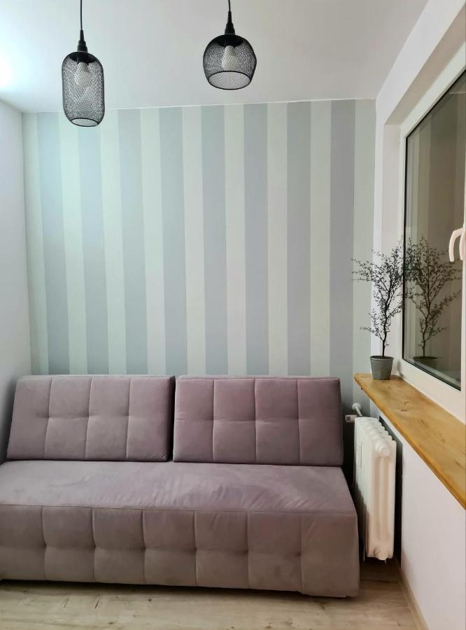 Apartament Walbrzych / Piaskowa Gora Bagian luar foto