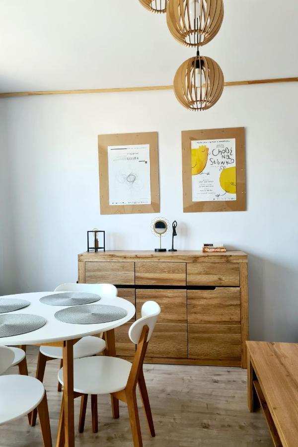 Apartament Walbrzych / Piaskowa Gora Bagian luar foto